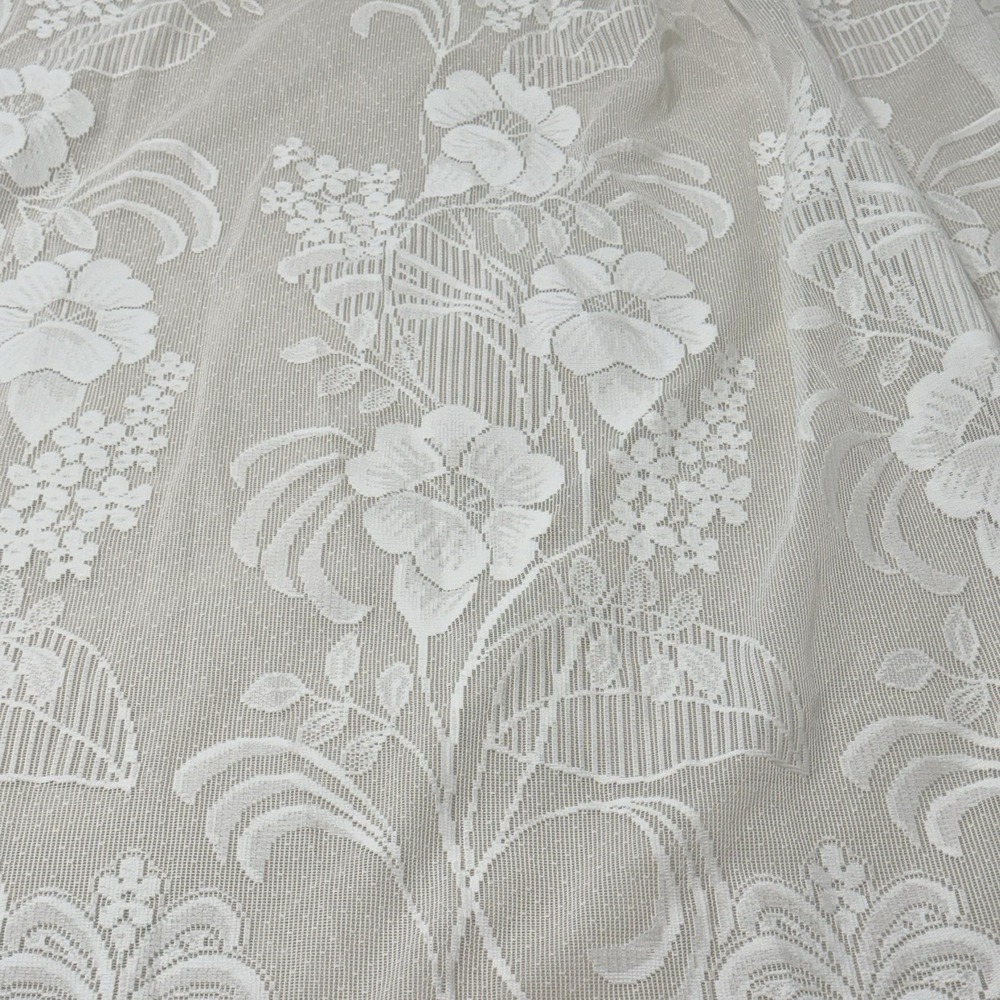 White Lace Curtain Panels Floral Scalloped Edge 61 x 56 Lot Of 2 - Picture 5 of 6